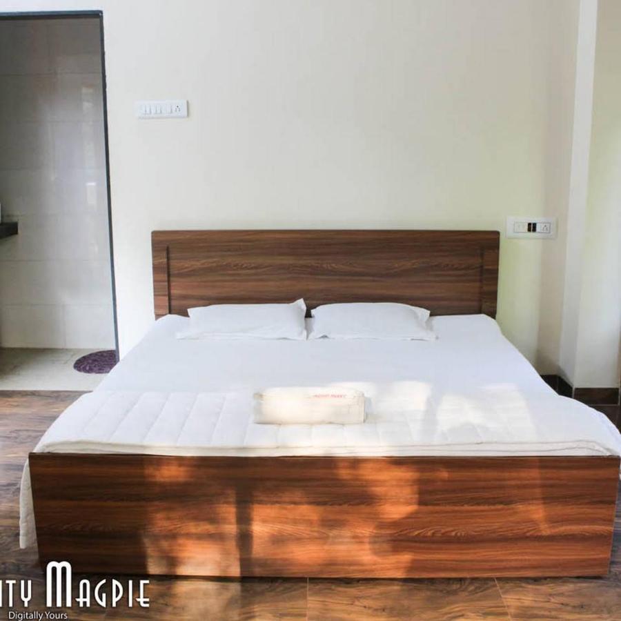 Orchid Anant Holidays آليباغ المظهر الخارجي الصورة